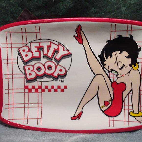 Betty Boop Goodies Galore Platter - Picture 2 of 8